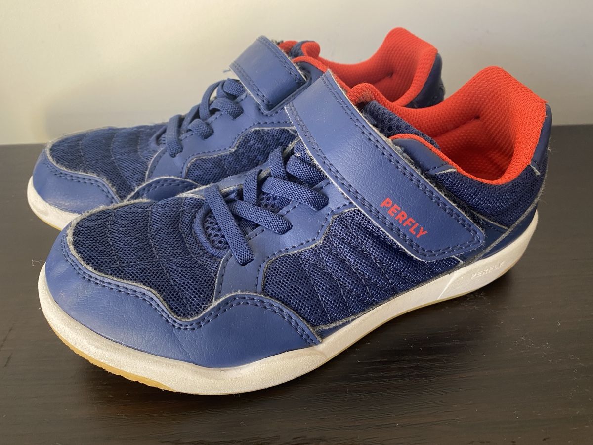 Decathlon Scarpe da uomo: Blaue PERFLY-Kinderschuhe, Grösse 32, – Usato da Baden venduto da ric_hp5k 1