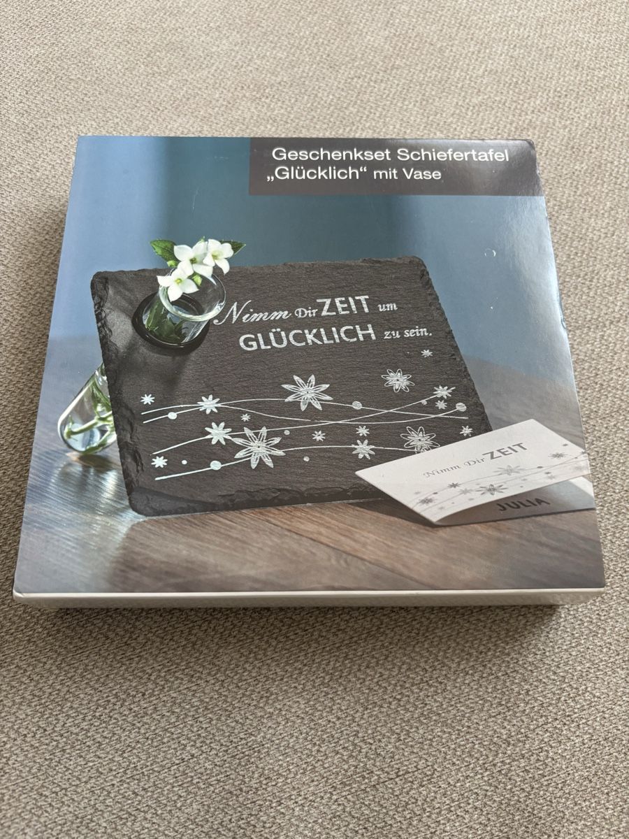 Tutte le decorazioni: Geschenkset Schiefertafel "Glücklich" mit Vase neu – Nuovo (secondo la descrizione) da Termen venduto da rowi13 3