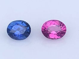 SAPHIR (N)= unbehandeltes  Pair  blau+pink  +1.00cts