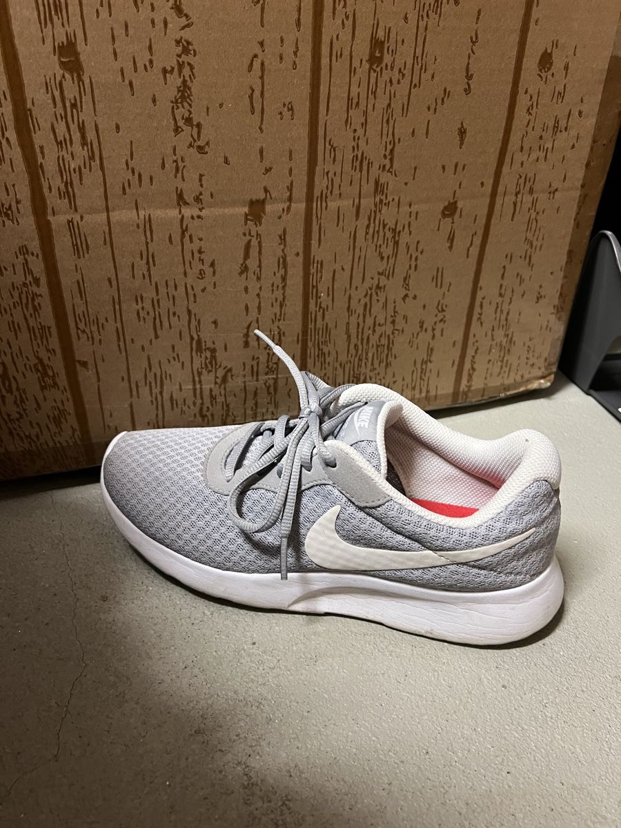 Nike Scarpe da uomo: Nike sneakers 38 – Nuovo (secondo la descrizione) da Zürich venduto da Ac294