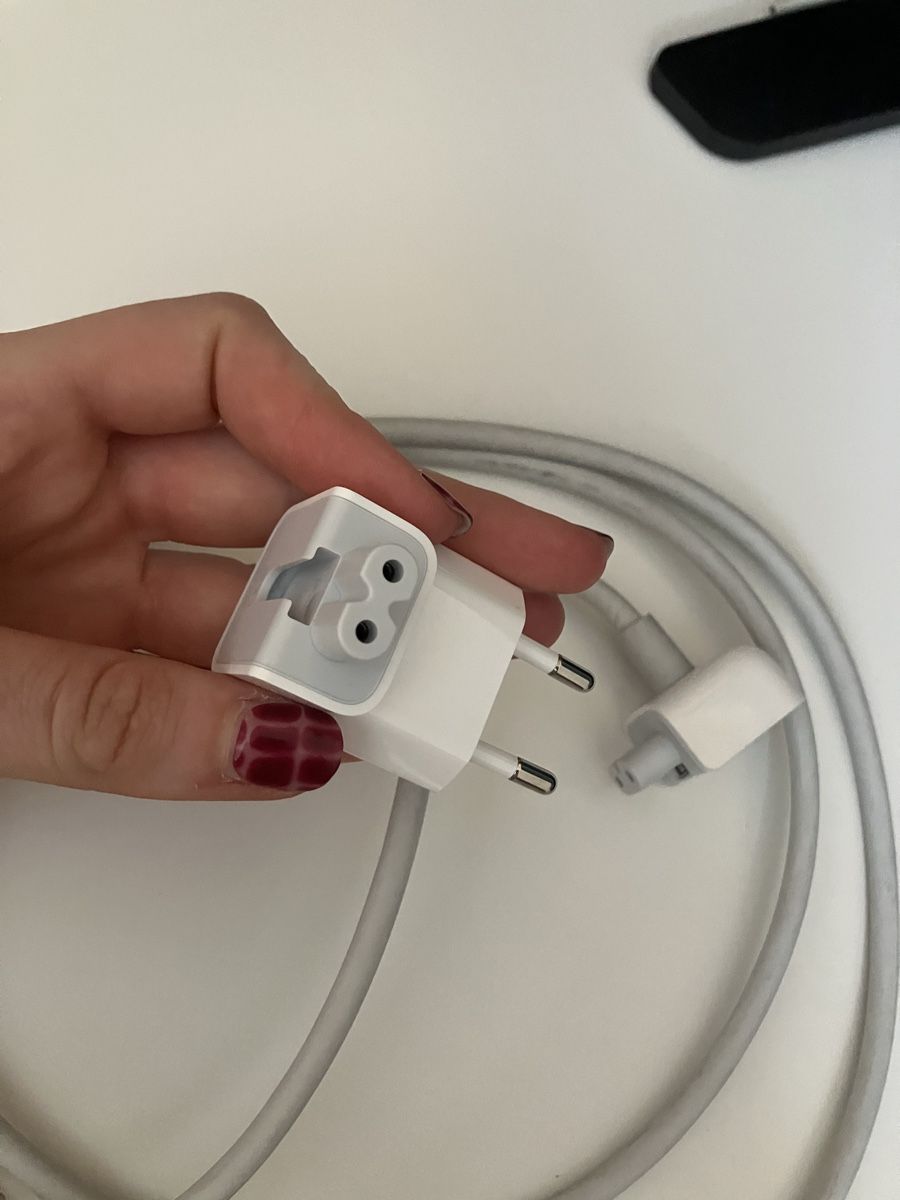 Apple Cavi: Apple Mac Ladekabel – Usato da Winterthur venduto da lau_l9pw 3