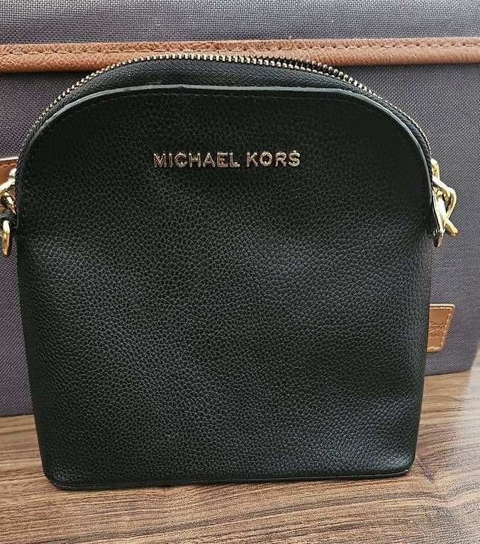 Taschen für Damen: Michael Kors Tasche (klein) – Gebraucht aus Amriswil von dga_b9vw