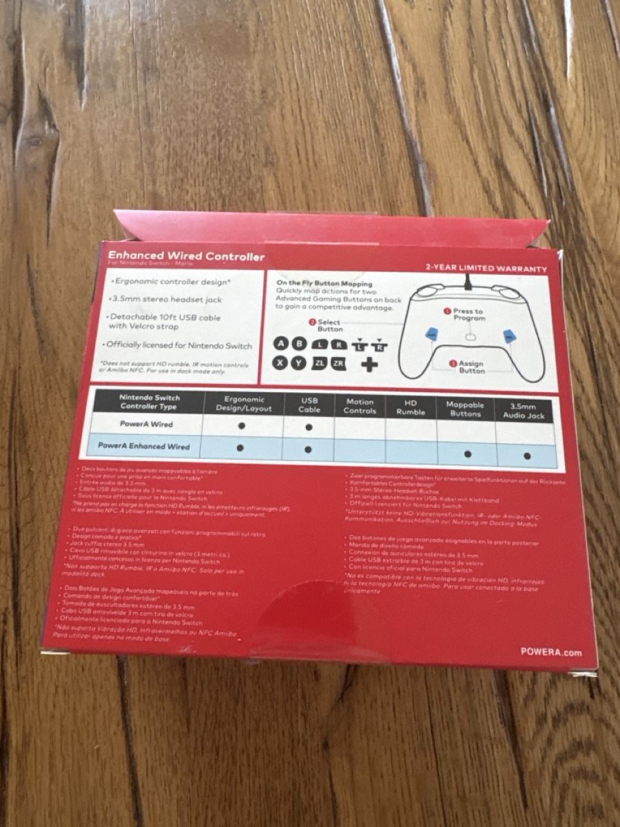 Manettes: Nintendo Switch - Controller Super Mario Edition – D'occasion à Lenzburg par eyworld 1