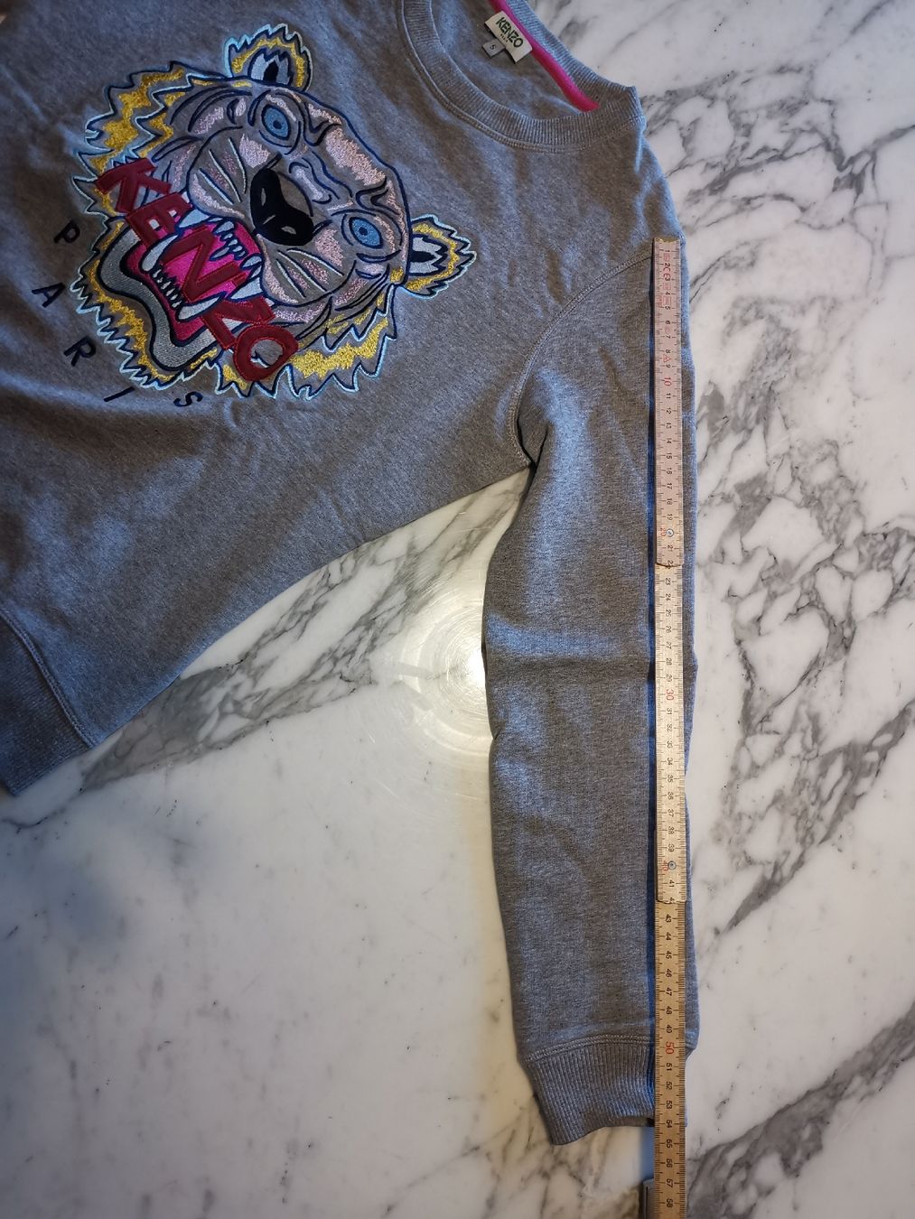 Kenzo Pulls & Sweat-shirts: Kenzo Tiger Baumwoll Pulli  – D'occasion à Uerikon par pink_flamingo 5