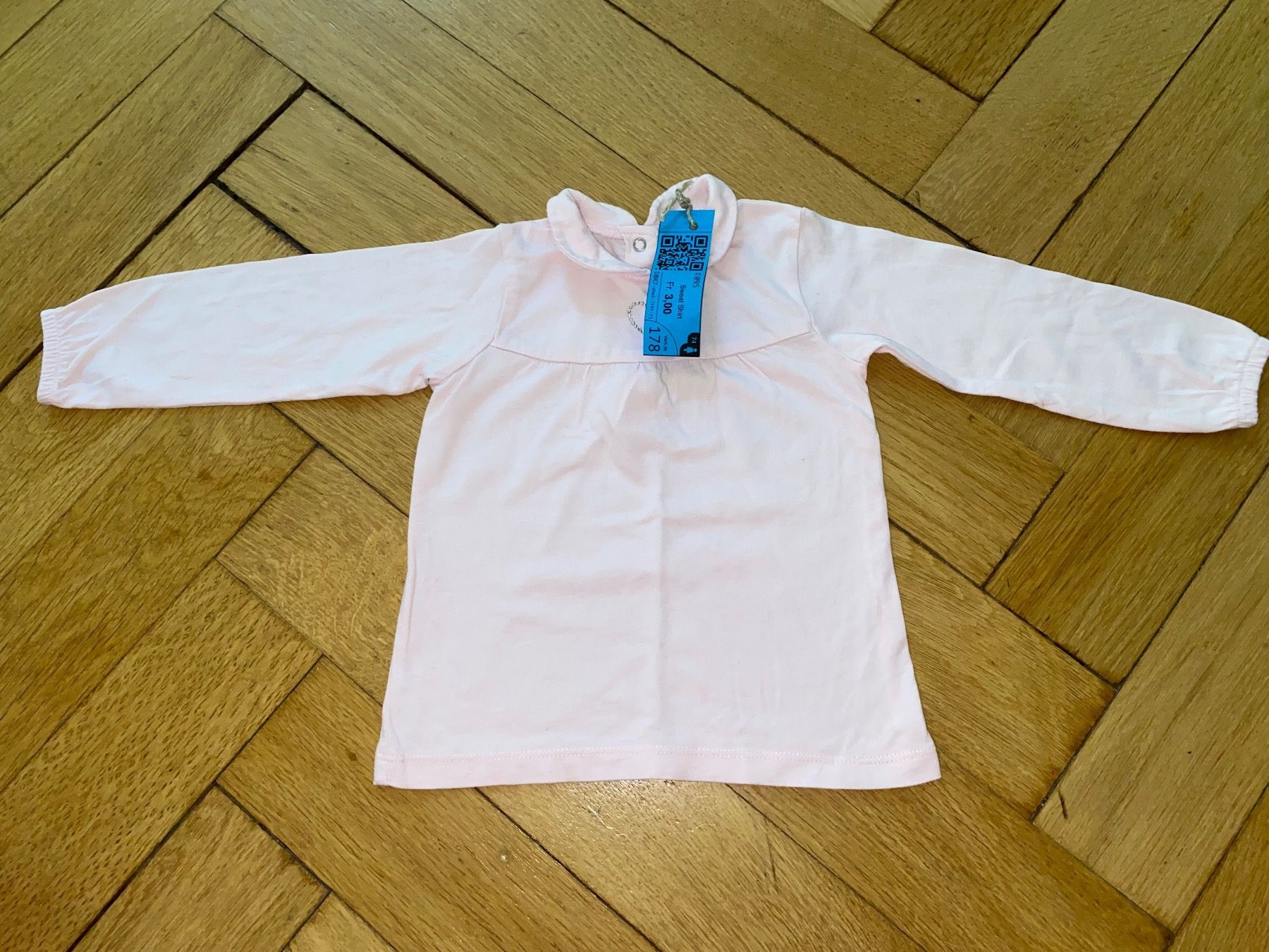 Pullover & Sweatshirts: Sweat Shirt Baumwolle Gr. 74 – Gebraucht aus Bern von Elisa64