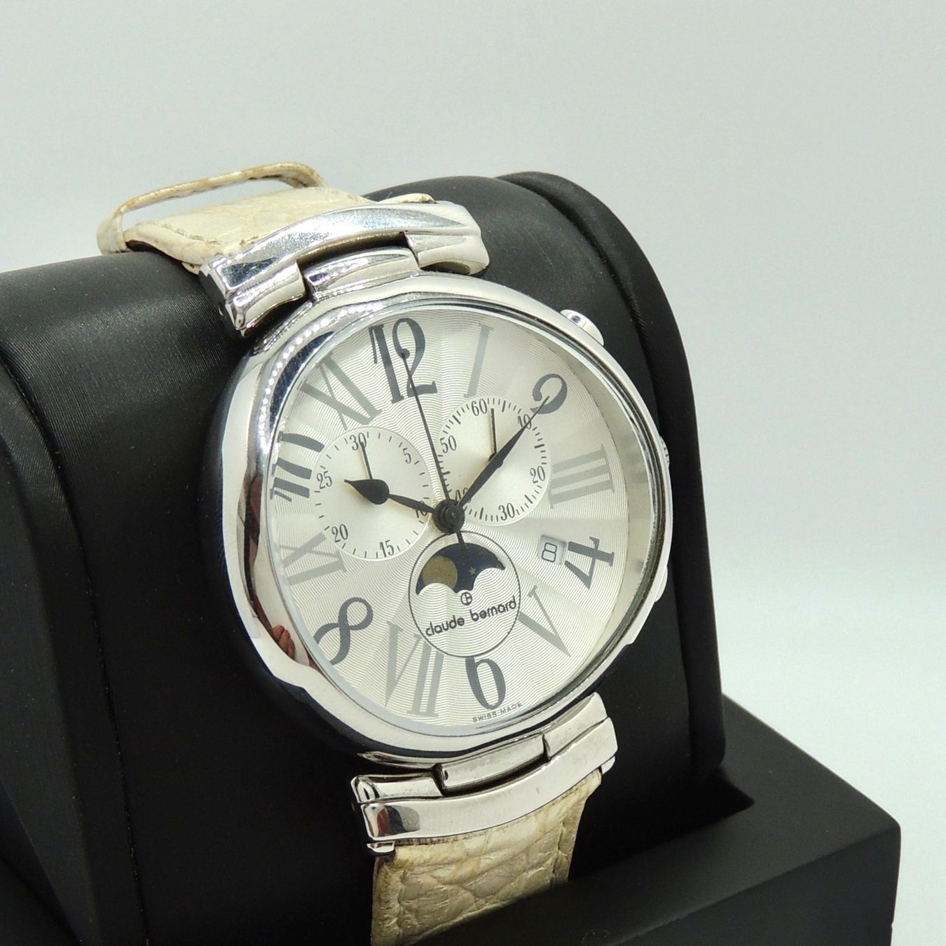 Orologi: Montre Claude Bernard Moonphase Chronograph – Usato da Lausanne venduto da DuGoutetdesCouleurs 1