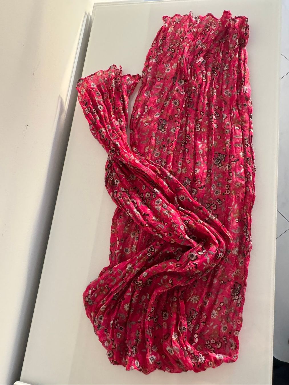 Foulards, Tücher & Schals: Schals Set: 4 leichte Tücher, div. Muster & Farben – Gebraucht aus Uhwiesen von mic_kd6g 7