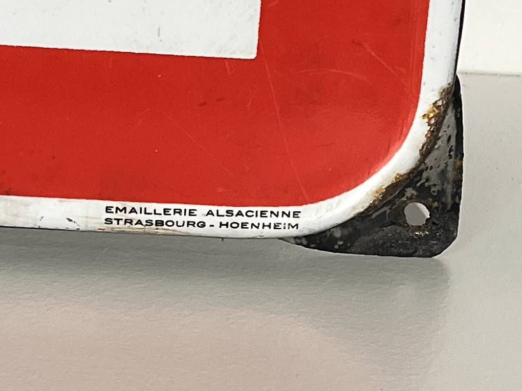 Schilder: Emailschild ENGRAIS D'AUBY – Gebraucht aus Stettlen von sellthat 2