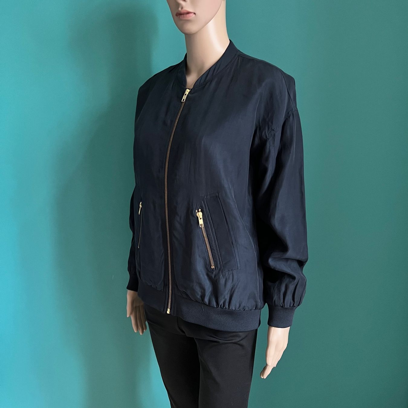 Weekday Jacken: MTWTFSS WEEKDAY Blouson 💙 – Gebraucht aus Zürich von ClosetQueen 2