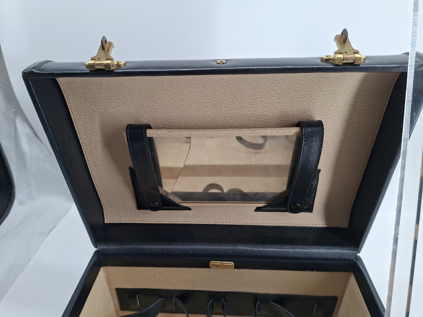 Valigie: vintage Beauty Case etienne aigner – Usato da Erlach venduto da silvia3235 7