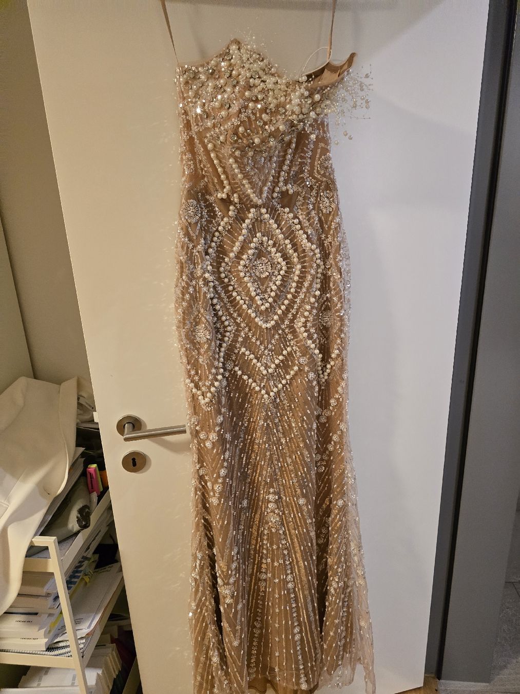 Vestiti: Traumhaftes, perlenbesetztes Abendkleid - Grösse XS – Nuovo e nell'imballaggio originale da Tobel venduto da swisscap243 1