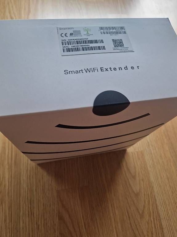WiFi: Salt Smart Wifi Extender – Neuf avec emballage d'origine à Zürich par LauraLk