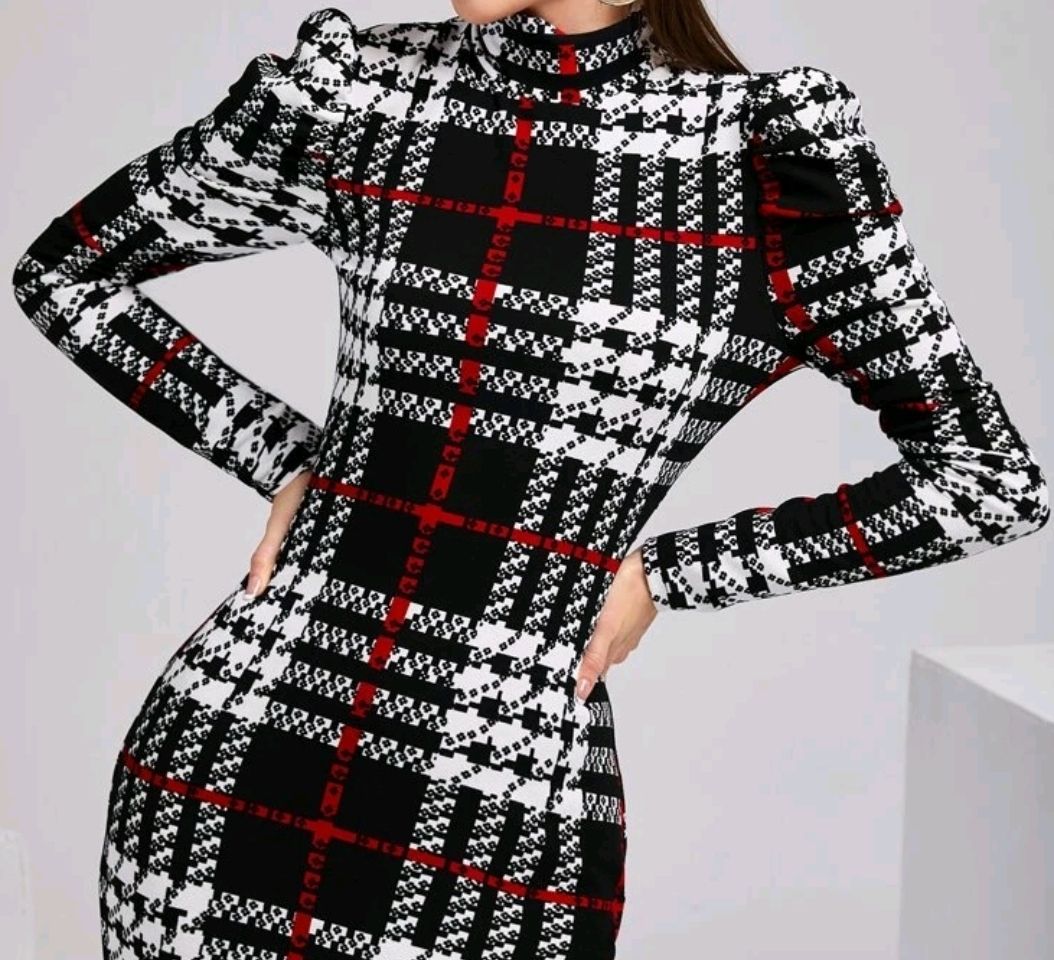 Robes: Kleid wunderschön – Neuf avec emballage d'origine à Zunzgen par Fleksi 2