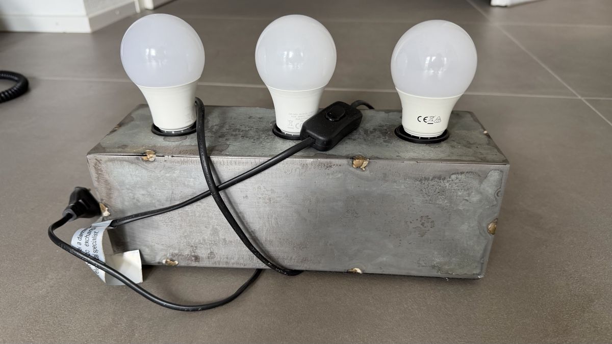 Lampade: Lampe industrielle métal style loft E27 – Usato da Châtel-Montsalvens venduto da lis_8dd6