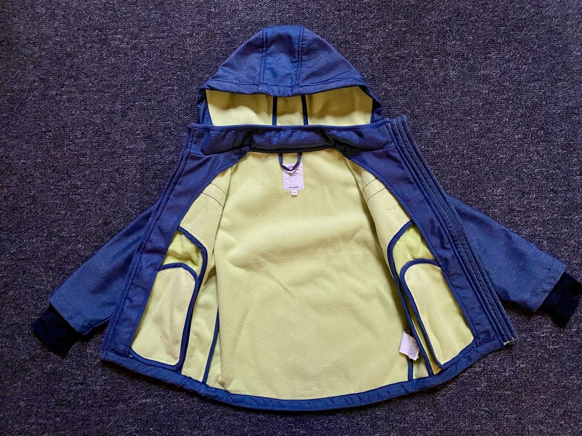 S.Oliver Giacche & Cappotti: Coole Softshelljacke S.Oliver Gr 110 Jungen – Usato da Worben venduto da Teddy112 1