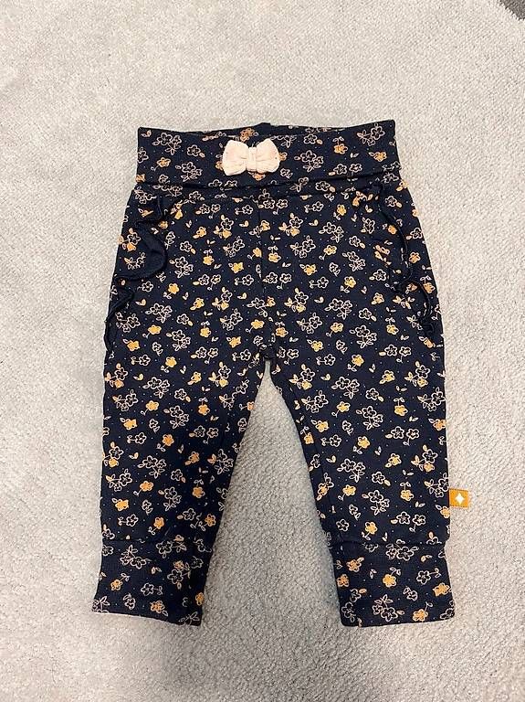 Pantaloni: Baumwollhose mit Blumenmuster - Grösse 56 – Usato da Zug venduto da BT6300