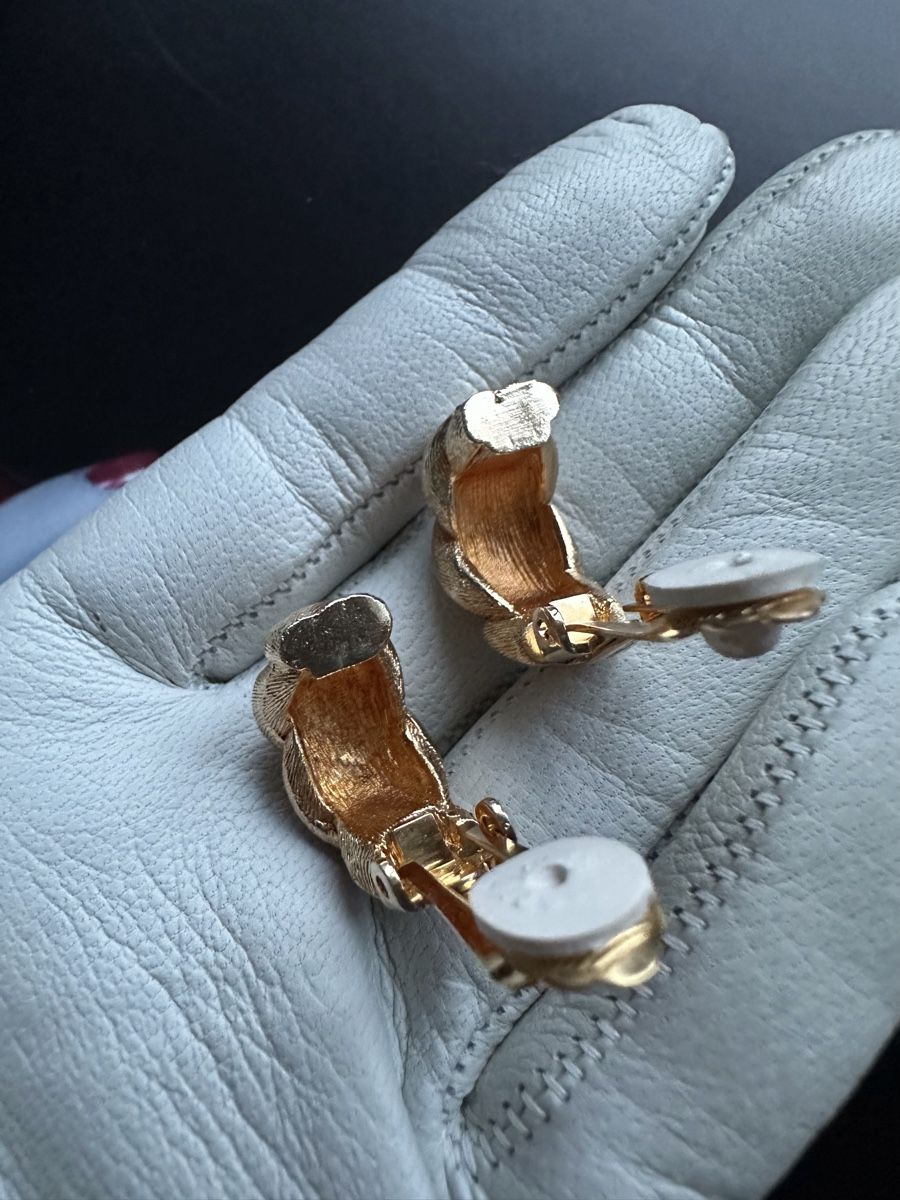 Dior Orecchini pendenti & Orecchini a lobo: Vintage Christian Dior Ohrclips – Nuovo (secondo la descrizione) da Zollikon venduto da pan_8jtm 4