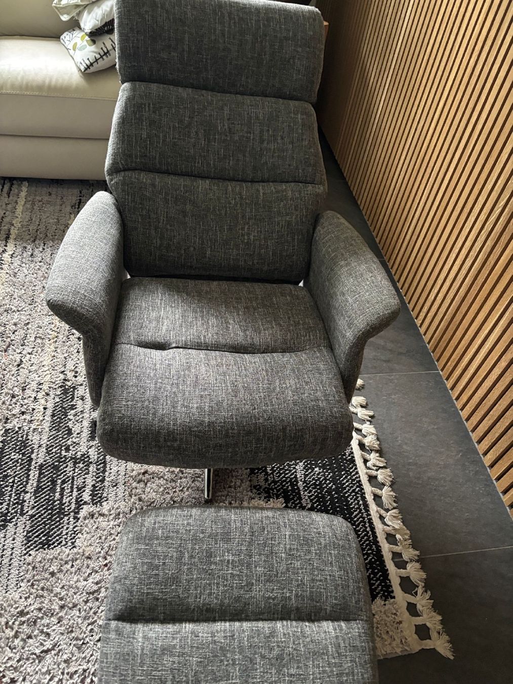 Poltrone: Relaxsessel verstellbar mit Hocker – Usato da Necker venduto da Doro6 1