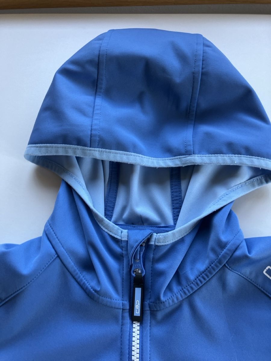 CMP Jacken: Softshelljacke CMP blau mit Kapuze Grösse 152 gebraucht – Gebraucht aus Weissbad von Praxedis_P51 4