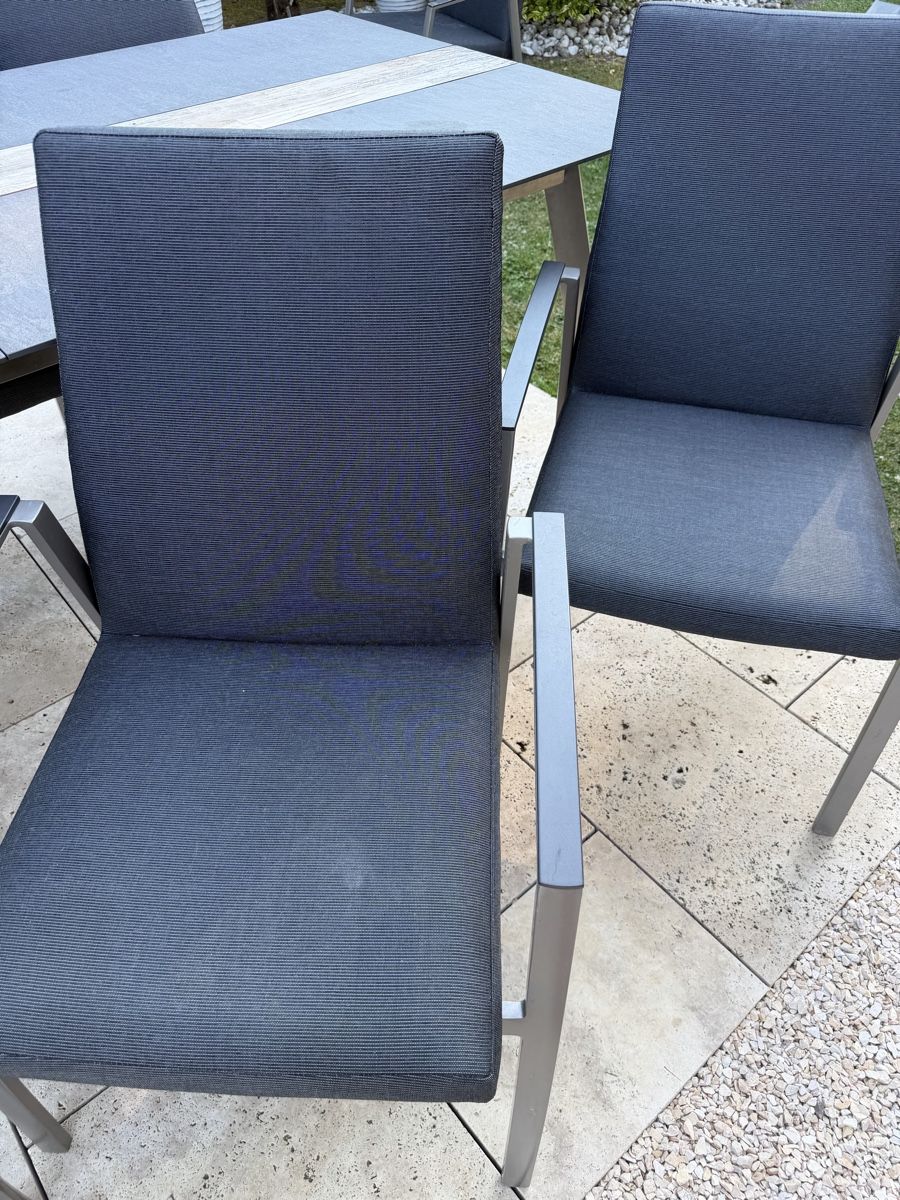 Set di tavolo e panche: Gartentisch mit 6 Stühlen – Usato da Gipf-Oberfrick venduto da nobi97 4
