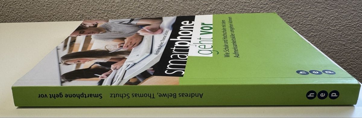 Bücher: Smartphone geht vor - Ratgeber – Gebraucht aus Pfäffikon SZ von anshaV 1