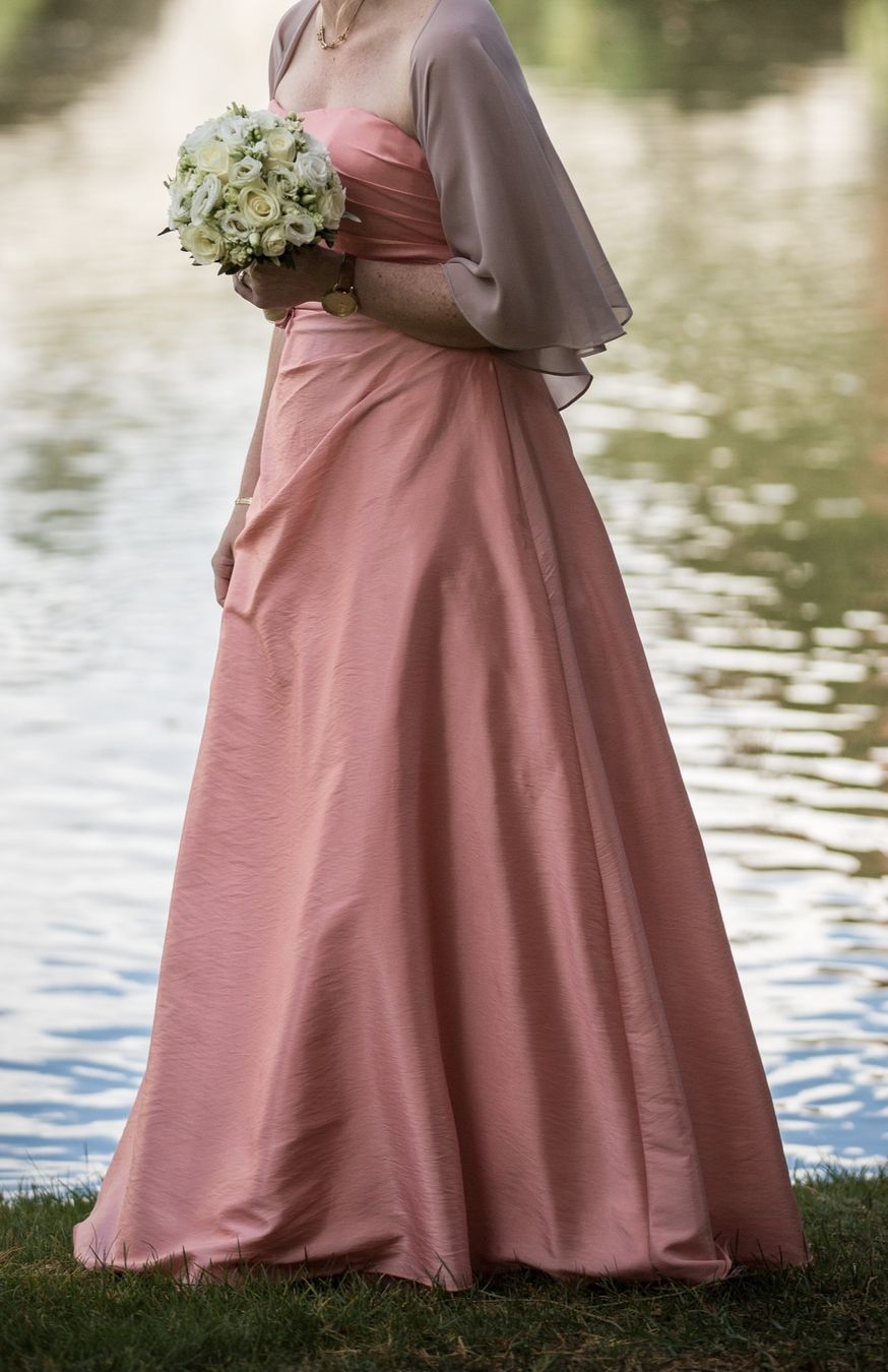 Robes: Abendkleid – D'occasion à Röthenbach Hbsee par Angel0011