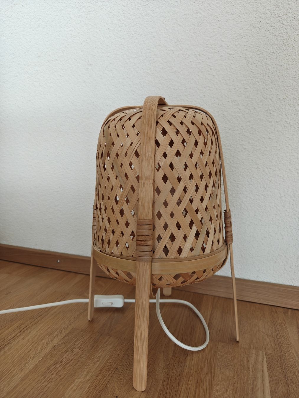 Ikea Lampade: Ikea Lamp  – Usato da Zürich venduto da seconda_chance