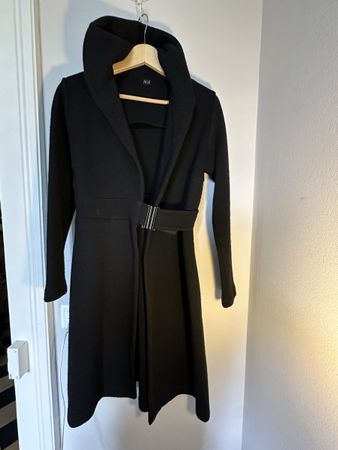 Strickmantel schwarz, 36