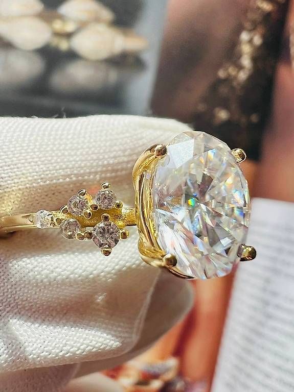 Anelli: Elegant 3-Carat Moissanite Ring. – Usato da Thalwil venduto da han_2b8c 1