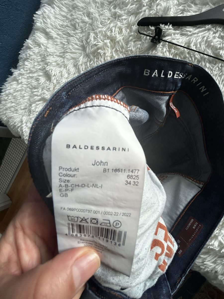 Jeans: Baldessarini, Jean,T34/32 – Usato da Mont-sur-Rolle venduto da Rizzoalma 4