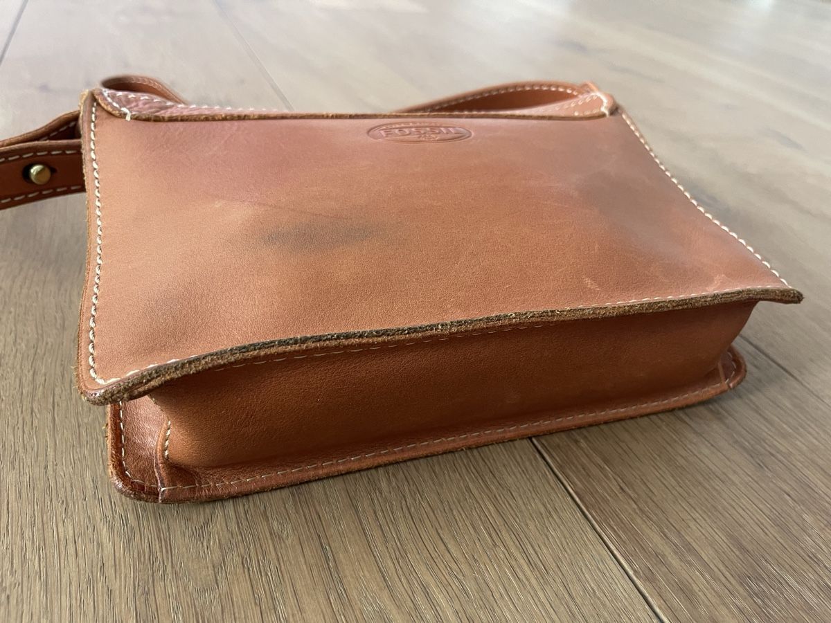 Fossil Borse: Fossil Schultertasche Leder braun gebraucht  – Usato da Dornach venduto da cmuenger 3