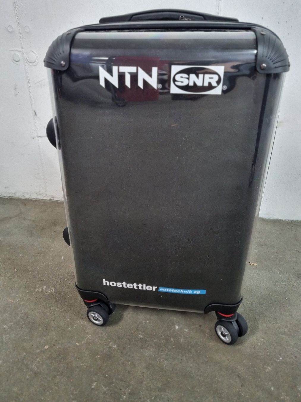 Valigie & Borse: Neuwertiger Trolley/Koffer, Hartschale, Schwarz – Nuovo (secondo la descrizione) da Nottwil venduto da Janny77 1
