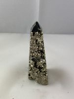 Pyrit Spitze 3cm 3.4cm 9.4cm 228g