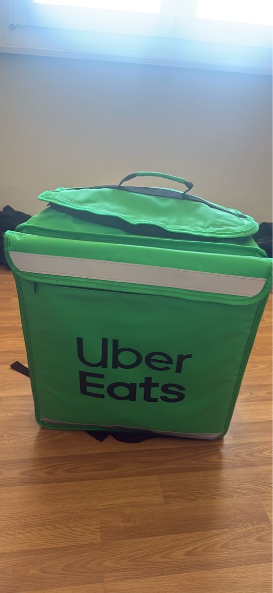 Rucksäcke: UBER EATS BAG - NEU!! – Neu und originalverpackt aus Zürich von Cleverbuyzh