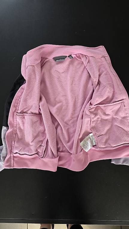 Jacken & Mäntel: Fleecejacke 116 – Gebraucht aus Solothurn von Zoonja 2