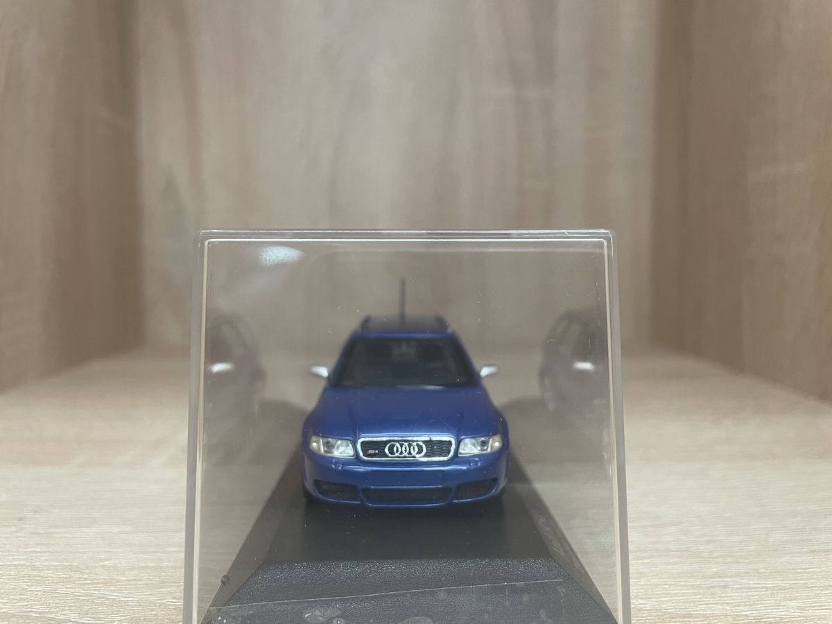 Minichamps Modellautos: Audi rs4 1/43 minichamps – Neu (gemäss Beschreibung) aus Paradiso von jovica1987 1