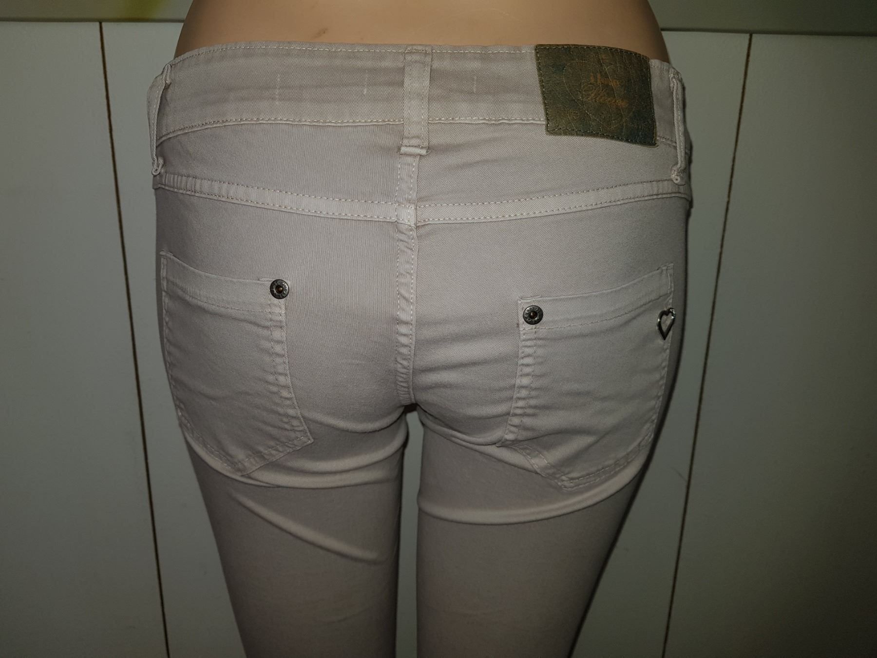 Please Jeans Jeans: PLEASE Jeans P90 taille / Grosse XS – Usato da Cossonay-ville venduto da Super-Price-Quality 8