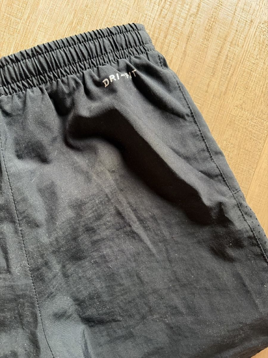 Nike Hosen: Nike Shorts Schwarz Gr. 128 Sport – Gebraucht aus Saanenmöser von ballerinas 2
