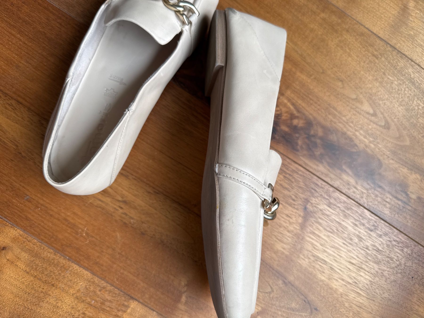 Scarpe da donna: Leder Halbschuhe beige, Gr 41 – Usato da Boppelsen venduto da Ellezzpink 1