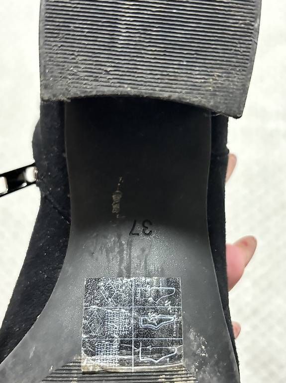 Damenschuhe: Bottes à talons – Gebraucht aus Monthey von Susii_M 1