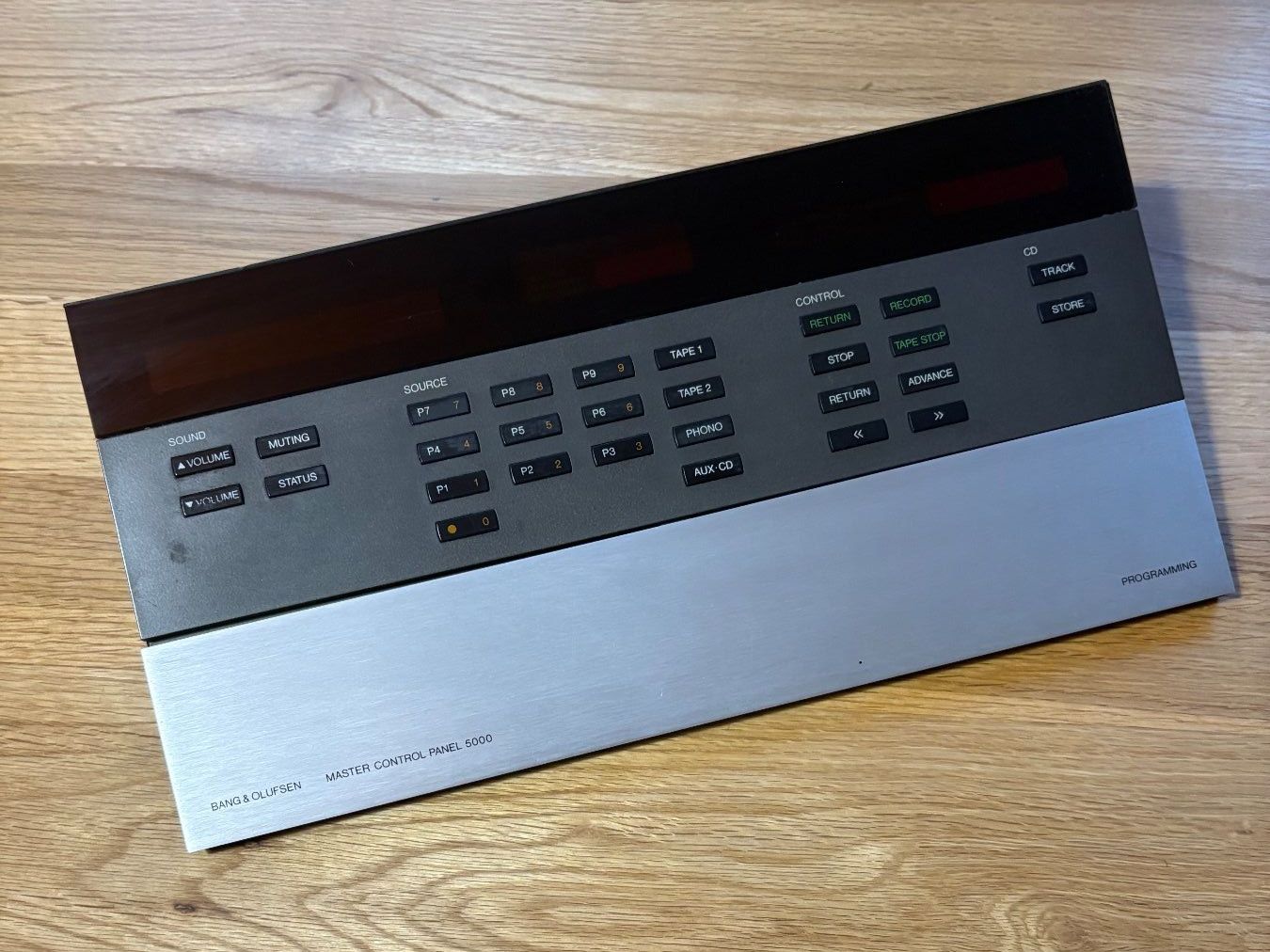 Bang & Olufsen Verstärker: B&O Beomaster 5000 + B&O Master Control Panel – Gebraucht aus Crans VD von ala_gfv9 2