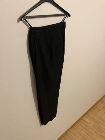 Damen Hose schwarz Grösse 44 neuwertig