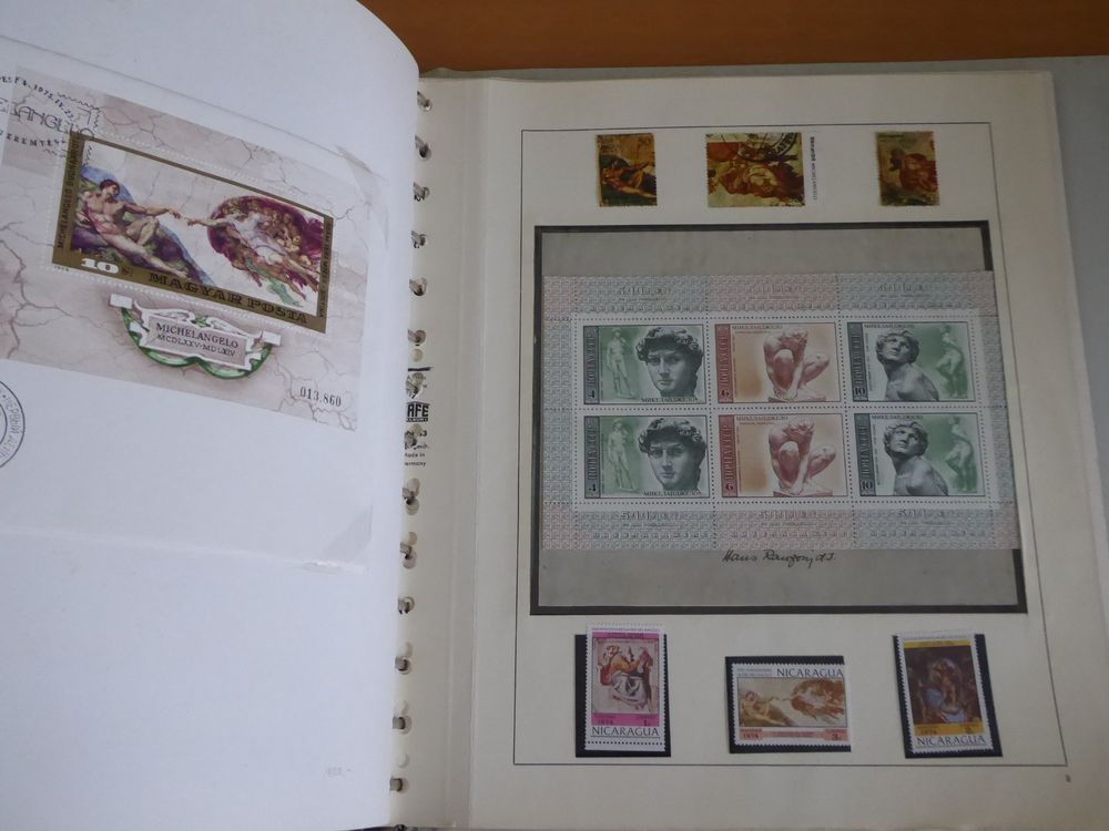 Kurioses Album weltweit mit viel Inhalt anschauen Kaufen auf Ricardo