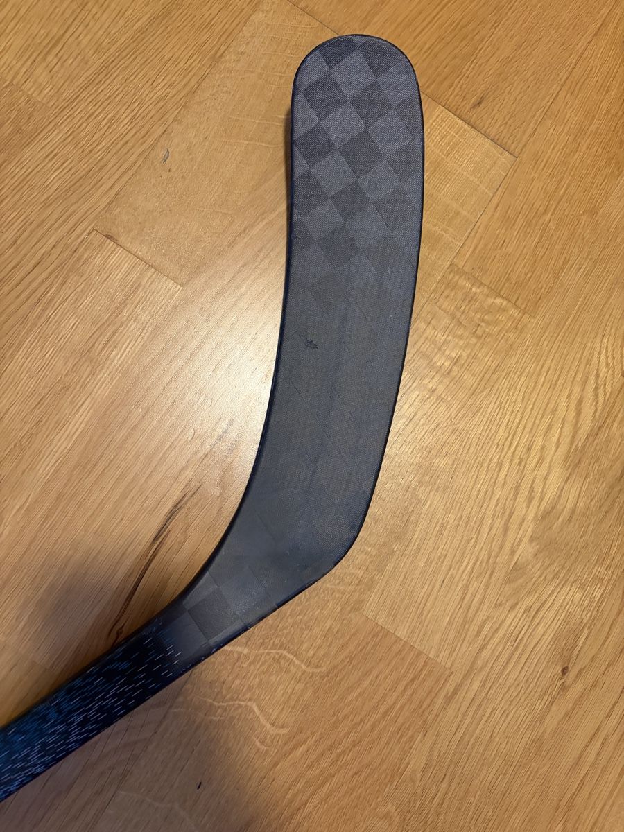 Ccm Bastoni & Pale: CCM Ribcor Trigger Unleashed Eishockeystock P29 75 Flex L – Nuovo (secondo la descrizione) da Aarberg venduto da qr-cards23 5