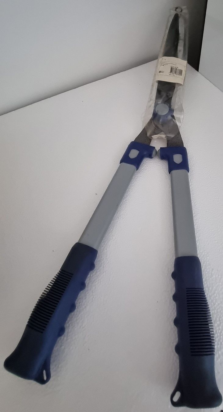 Tutti gli attrezzi: Heckenschere 640mm – Usato da Bergdietikon venduto da ewa1005
