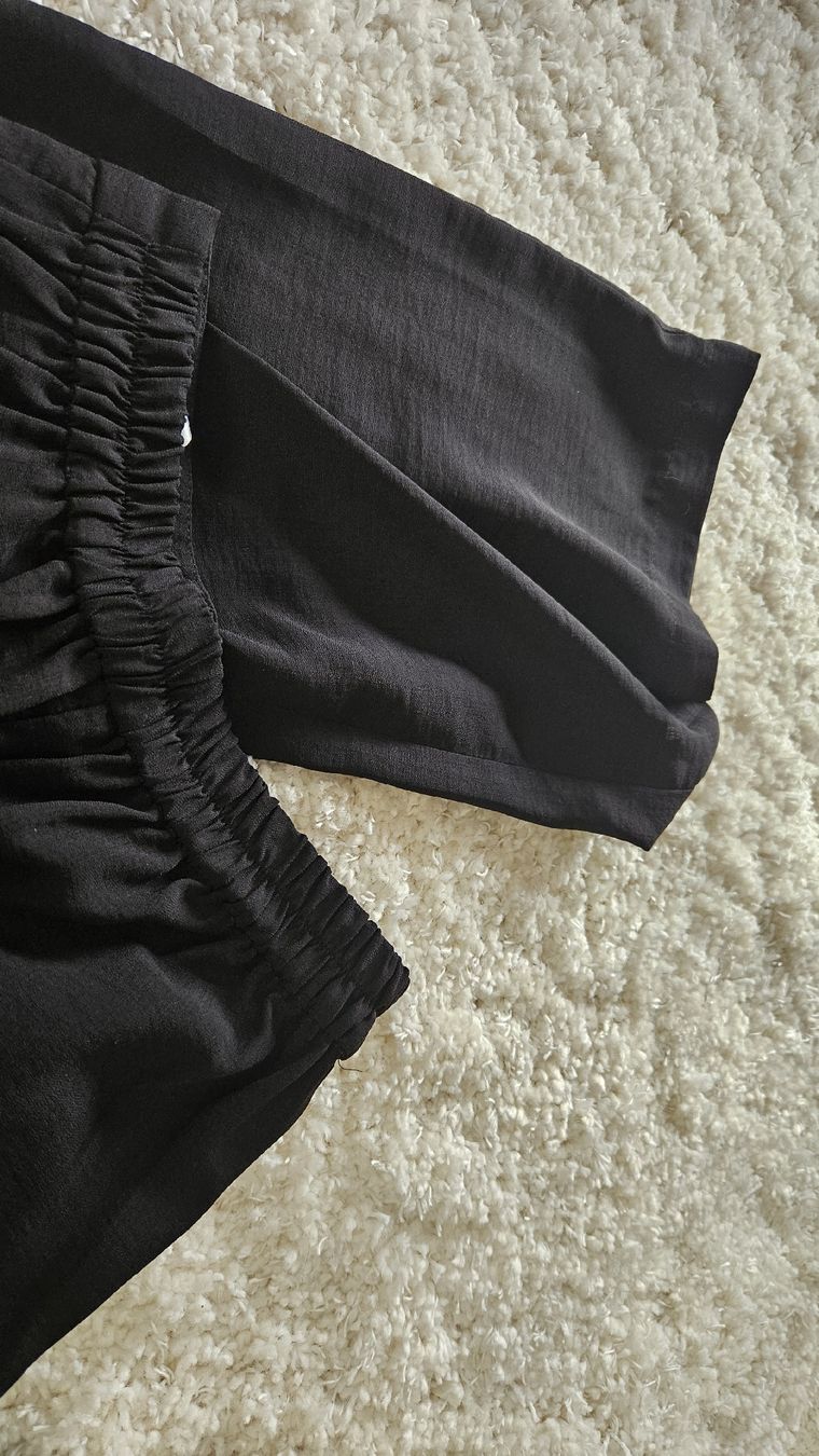 Lascana Pantaloni: Lascana Sommerhose schwarz, Gr. 36 – Usato da Hettlingen venduto da Leaena279 6