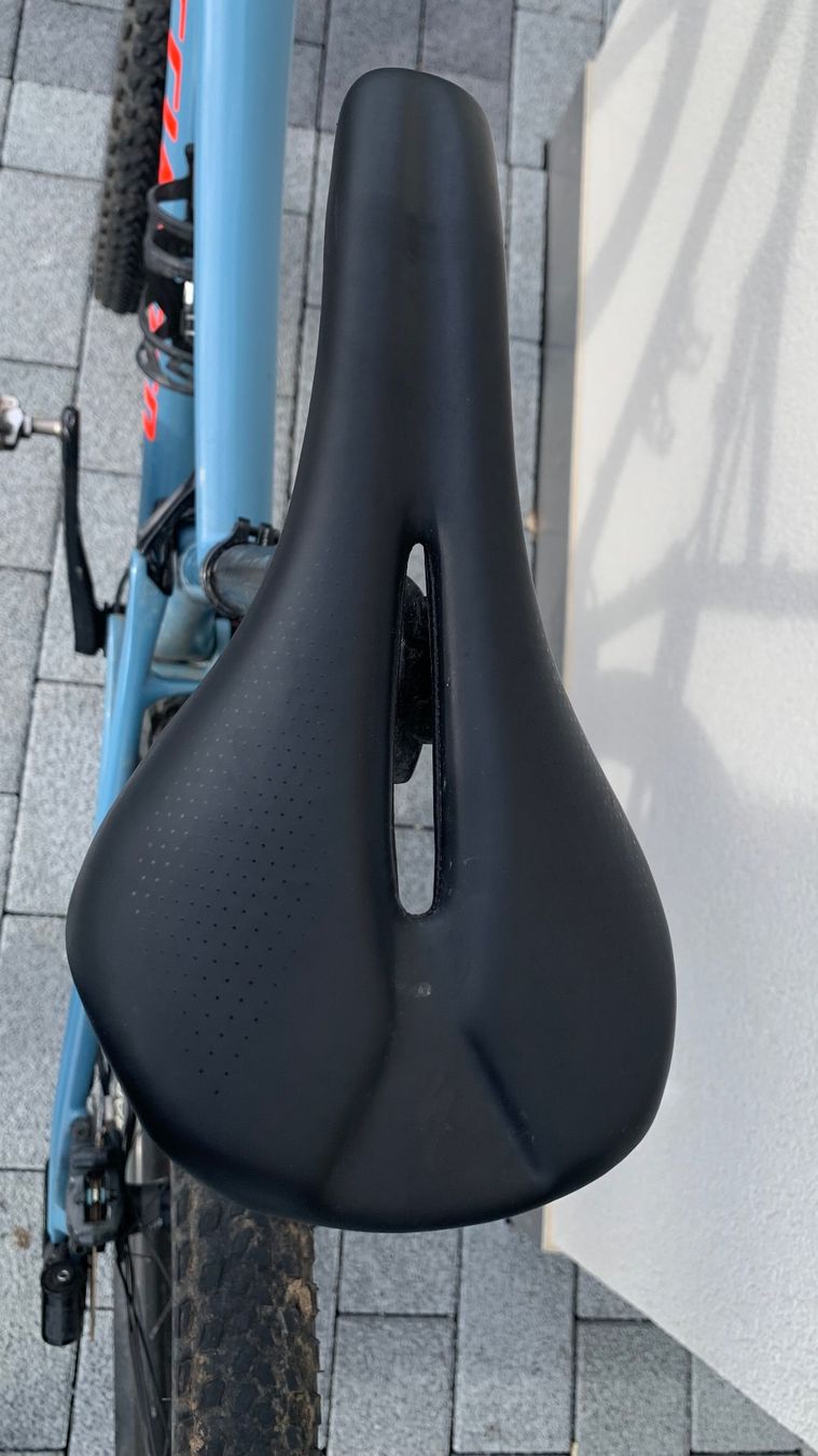 Specialized Velos: Specialized Epic Expert - 29 Zoll - Carbon - Gr. M - Fully – Gebraucht aus Udligenswil von  2