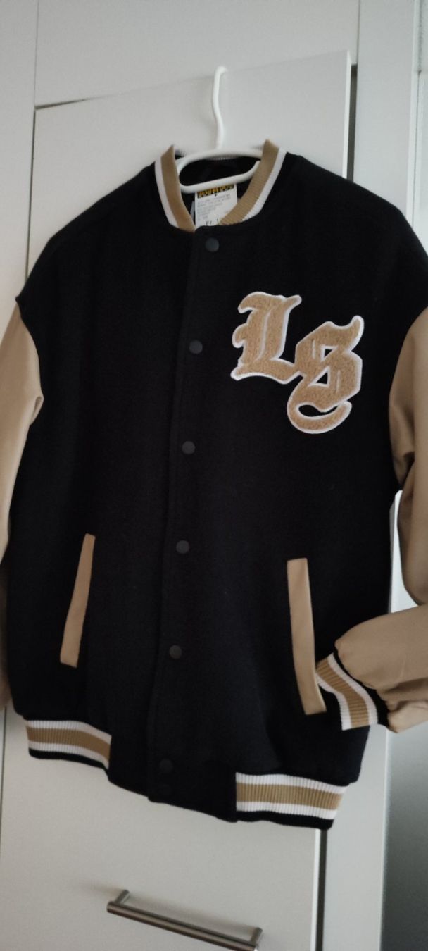 Giacche: Stylische College Jacke Gr. XS – Nuovo e nell'imballaggio originale da Chur venduto da djovanna