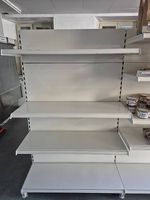 Etagères de magasin métal