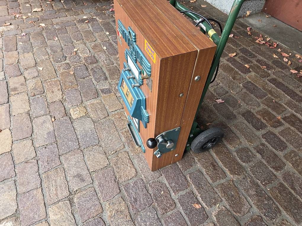 Spielautomaten: Geldspielautomat – Gebraucht aus Steckborn von Dieter_Scherrer 2